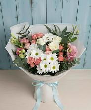 Букет цветов из:  Розы, Лизиантусы и Хризантемы в Маришкино