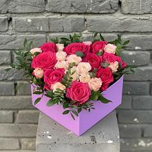 Цветочная композиция из Розы в коробке в Маришкино