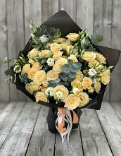 Букет цветов из:  Розы и Лизиантусы #REPLACE_PRED# Маришкино