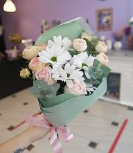 Букет милый в Маришкино Букет цветов из: Хризантемы и Розы в Маришкино