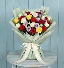 Букет цветов из:  Розы #REPLACE_PRED# Маришкино