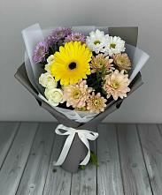 Букет цветов из:  Розы, Герберы и Хризантемы в Маришкино