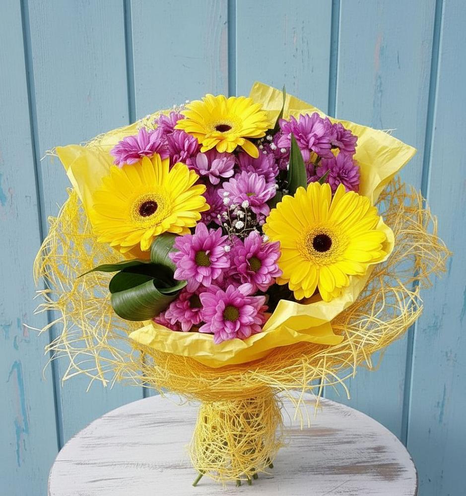 Букет цветов из: Хризантемы и Герберы в Маришкино