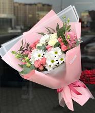 Букет цветов из:  Розы, Лизиантусы и Хризантемы в Маришкино