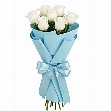 Букет 7 белых роз Проуд в Маришкино