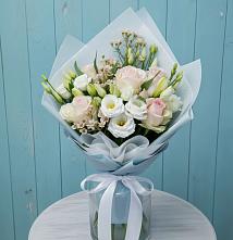 Букет цветов из:  Розы и Лизиантусы #REPLACE_PRED# Маришкино