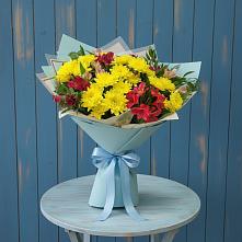 Букет цветов из:  Альстромерии и Хризантемы #REPLACE_PRED# Маришкино