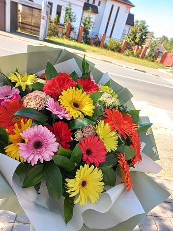 Букет цветов из: Герберы в Маришкино